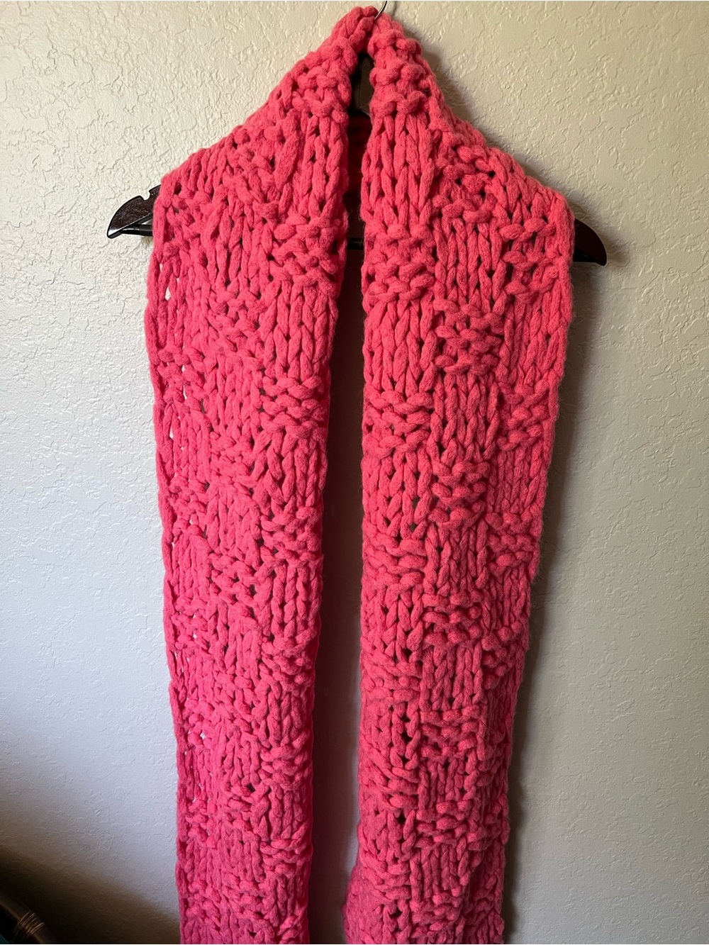 Eileen Fisher Chunky Knit Pink Scarf